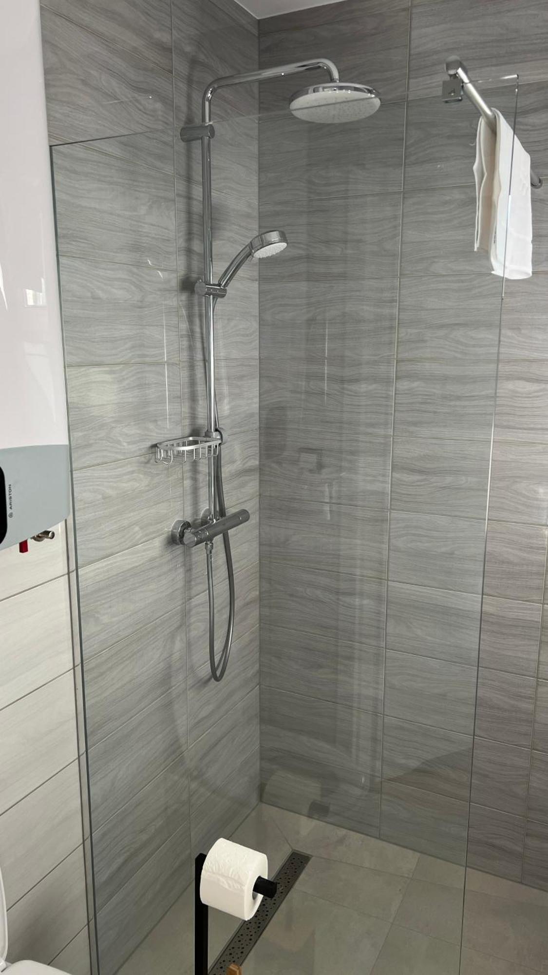 בוז'קובו Grey House Apt מראה חיצוני תמונה